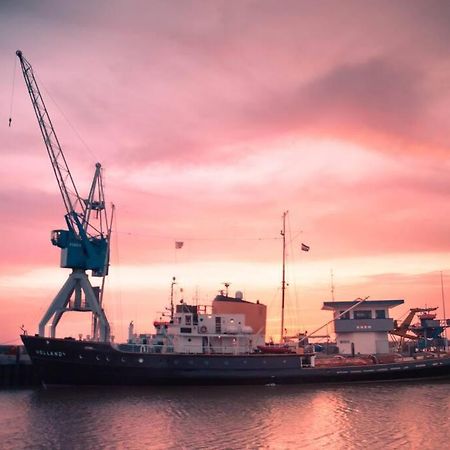 Unieke Woonboot In Harlingen Lägenhet Exteriör bild